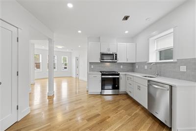 3 bed, 2 bath apartment for rent at 386 Columbia St Unit 2, Wellington-Harrington — photo 1 of 21