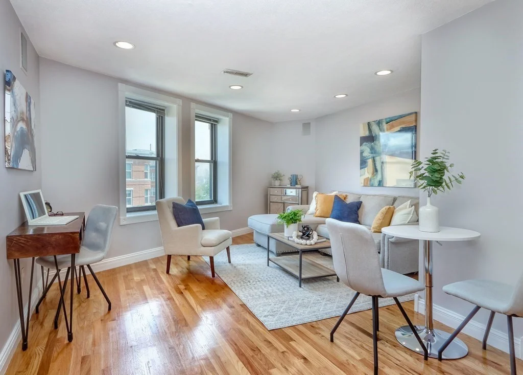 1 bed, 1 bath apartment for rent at 386 Commercial St Unit 5D, Waterfront — photo 4 of 12