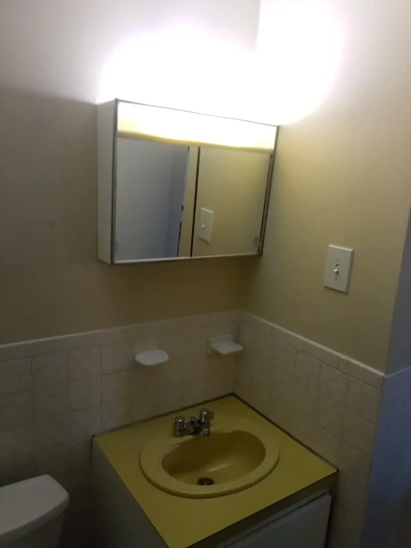 Studio bed, 1 bath apartment for rent at 386 Commercial Unit 5B, North End — photo 12 of 16