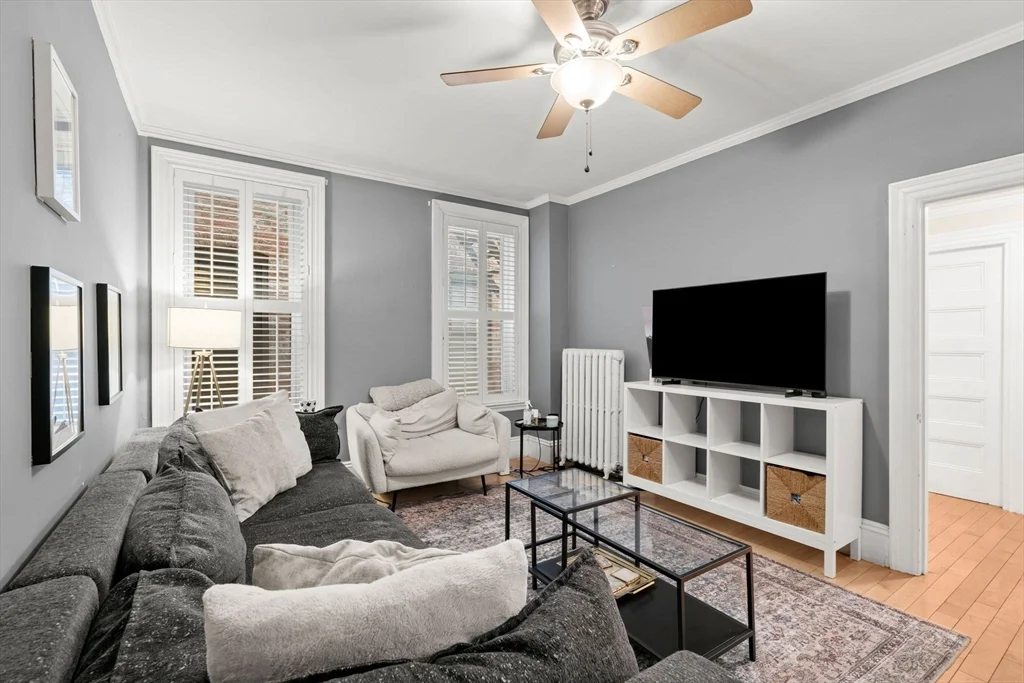 2 bed, 1 bath apartment for rent at 386 Commonwealth Unit 23, Back Bay — photo 1 of 34