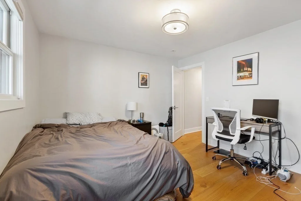 3 bed, 2 bath apartment for rent at 386 Windsor St Unit 1, East Cambridge — photo 12 of 23