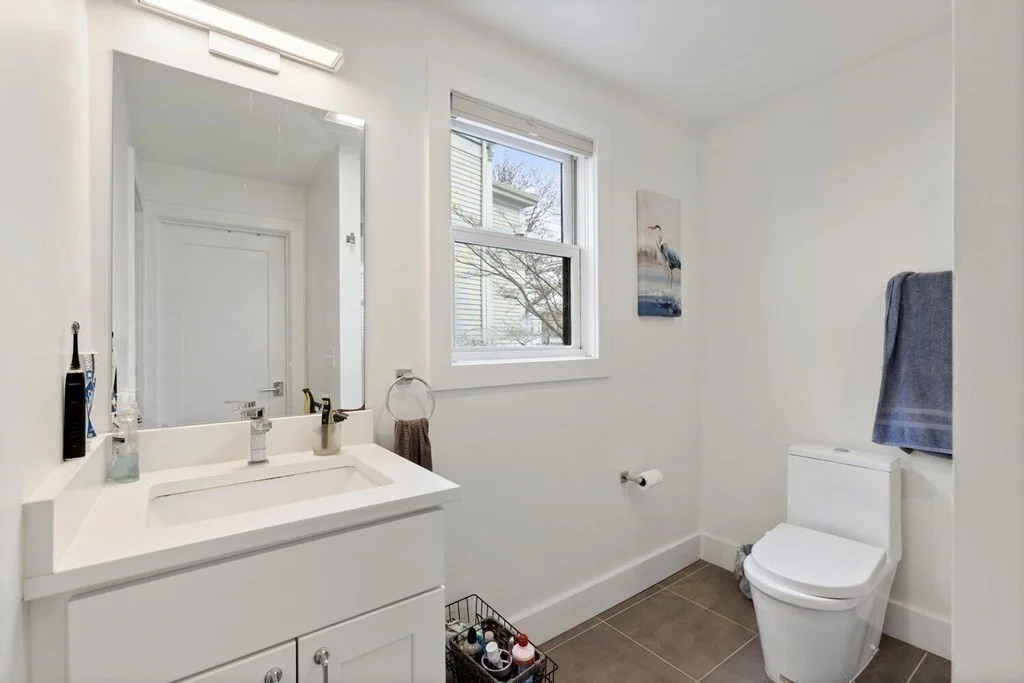 3 bed, 2 bath apartment for rent at 386 Windsor St Unit 1, East Cambridge — photo 13 of 23