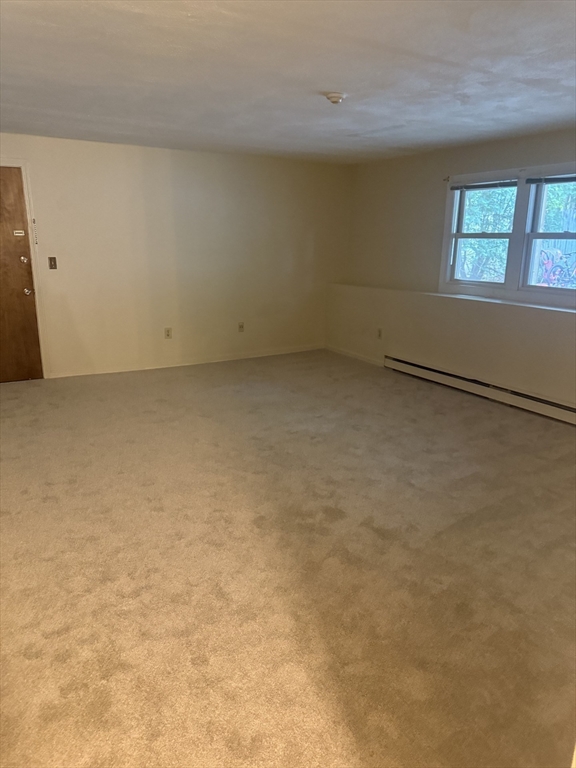 1 bed, 1 bath apartment for rent at 387 Adams St Unit 4, Abington — photo 6 of 9