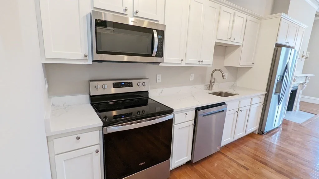 1 bed, 1 bath apartment for rent at 387 Beacon St Unit 3, Back Bay — photo 6 of 16