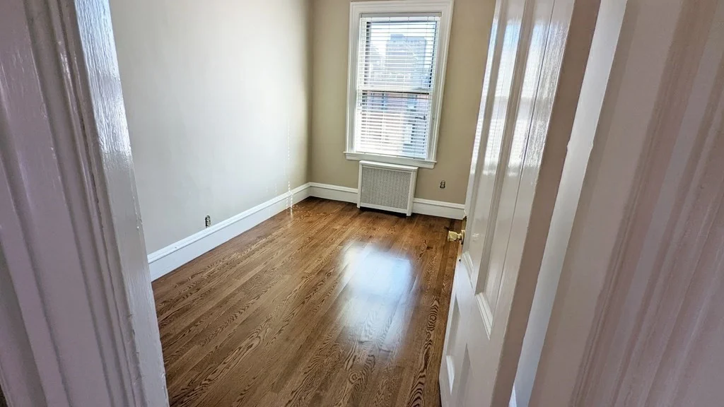 2 bed, 1 bath apartment for rent at 387 Beacon St Unit 6, Back Bay — photo 7 of 9