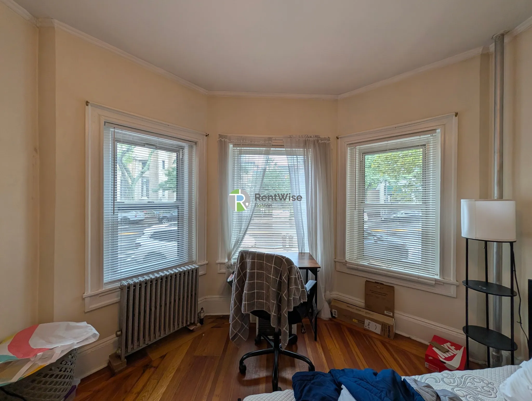 Studio bed, 1 bath apartment for rent at 387 Harvard St Unit 1L, North Brookline — photo 3 of 20