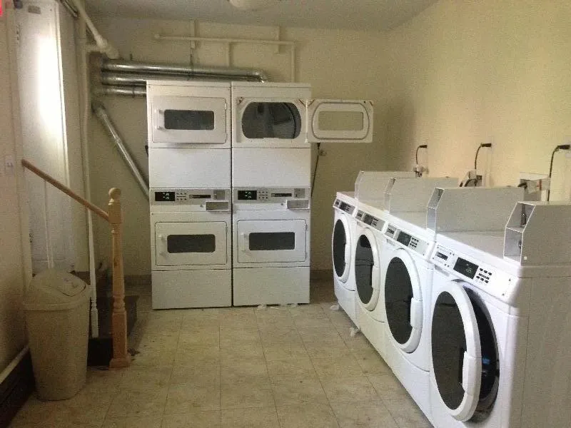 Studio bed, 1 bath apartment for rent at 387 Harvard St Unit 1L, North Brookline — photo 17 of 20