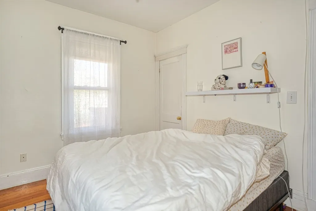 2 bed, 2 bath apartment for rent at 387 Huron Ave Unit 1, West Cambridge — photo 7 of 15