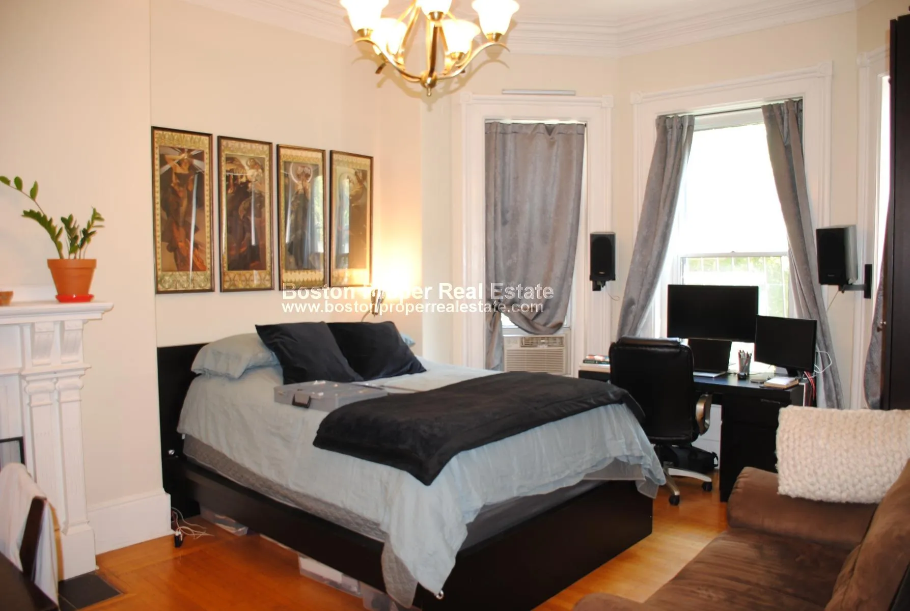 Studio bed, 1 bath apartment for rent at 387 Marlborough St Unit 3, Back Bay — photo 3 of 7