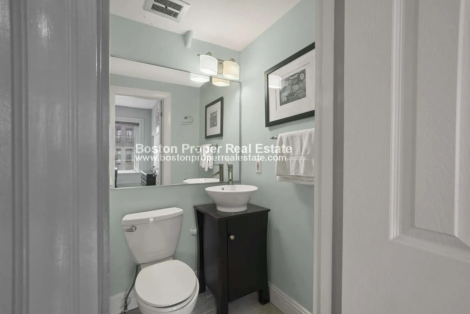 Studio bed, 1 bath apartment for rent at 387 Marlborough St Unit 6, Back Bay — photo 5 of 8