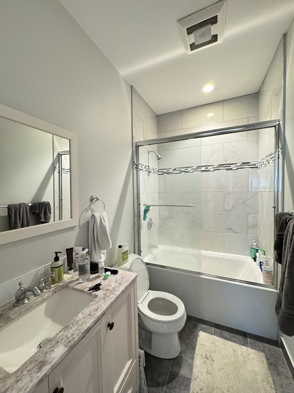 2 bed, 2 bath apartment for rent at 387 W Broadway Unit 6, South Boston — photo 12 of 15