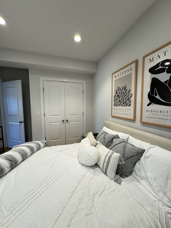 2 bed, 2 bath apartment for rent at 387 W Broadway Unit 6, South Boston — photo 7 of 15
