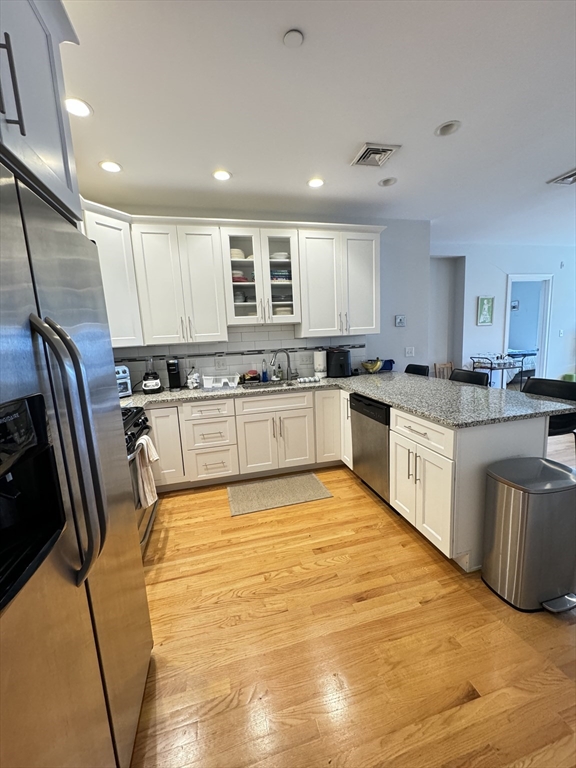 2 bed, 2 bath apartment for rent at 387 W Broadway Unit 6, South Boston — photo 2 of 15