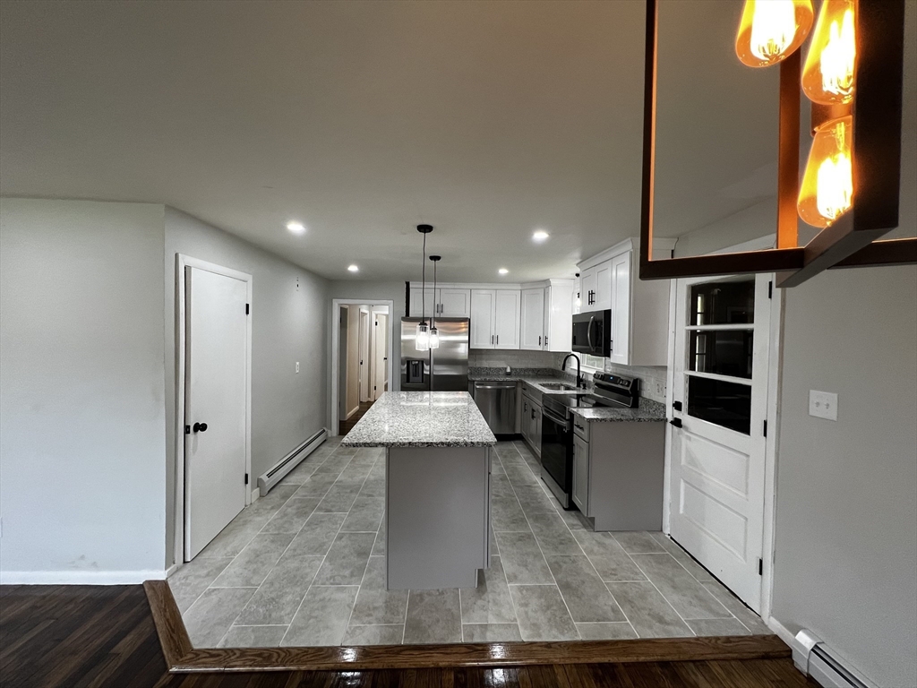 3 bed, 1 bath apartment for rent at 388 Burncoat St, Worcester — photo 1 of 15