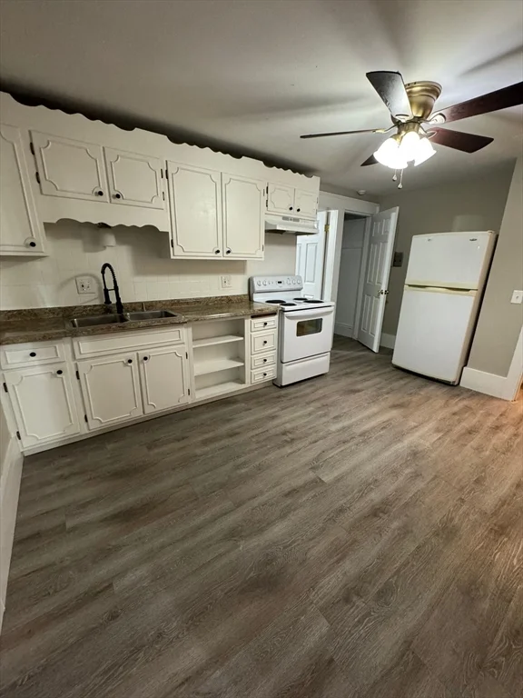 2 bed, 1 bath apartment for rent at 388 E Merrimack St Unit 2, Lowell — photo 8 of 9