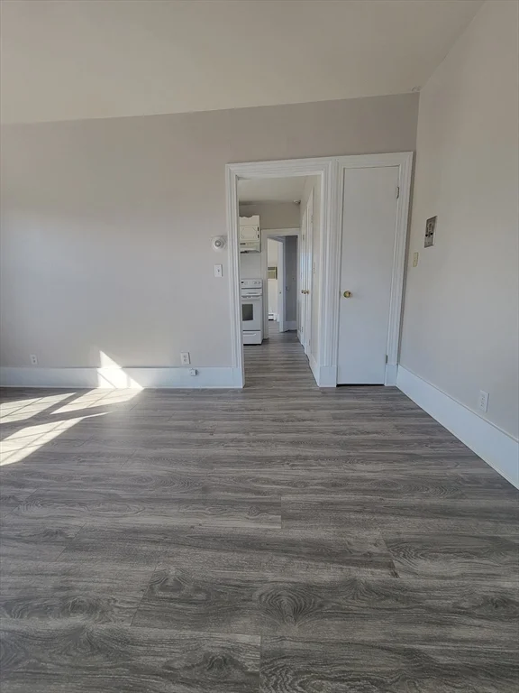 1 bed, 1 bath apartment for rent at 388 E Merrimack St Unit 7, Lowell — photo 4 of 6