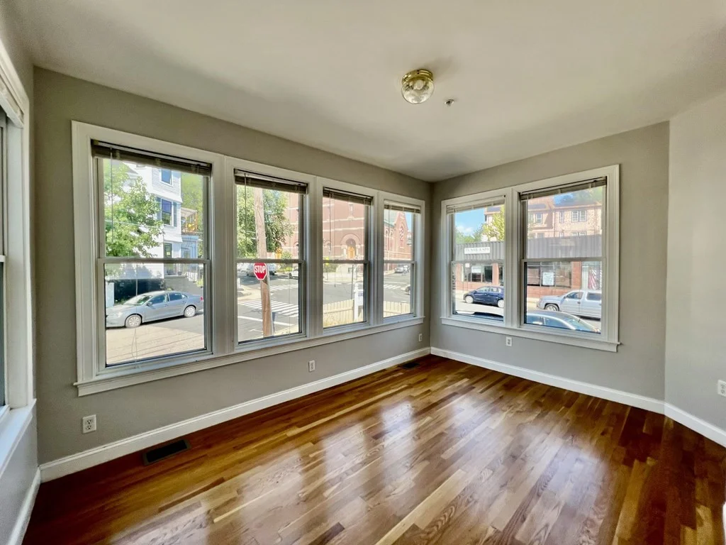 3 bed, 2 bath apartment for rent at 388 Medford St Unit 1, Winter Hill — photo 6 of 12