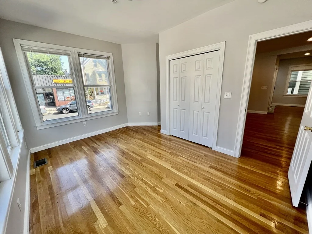 3 bed, 2 bath apartment for rent at 388 Medford St Unit 1, Winter Hill — photo 9 of 12