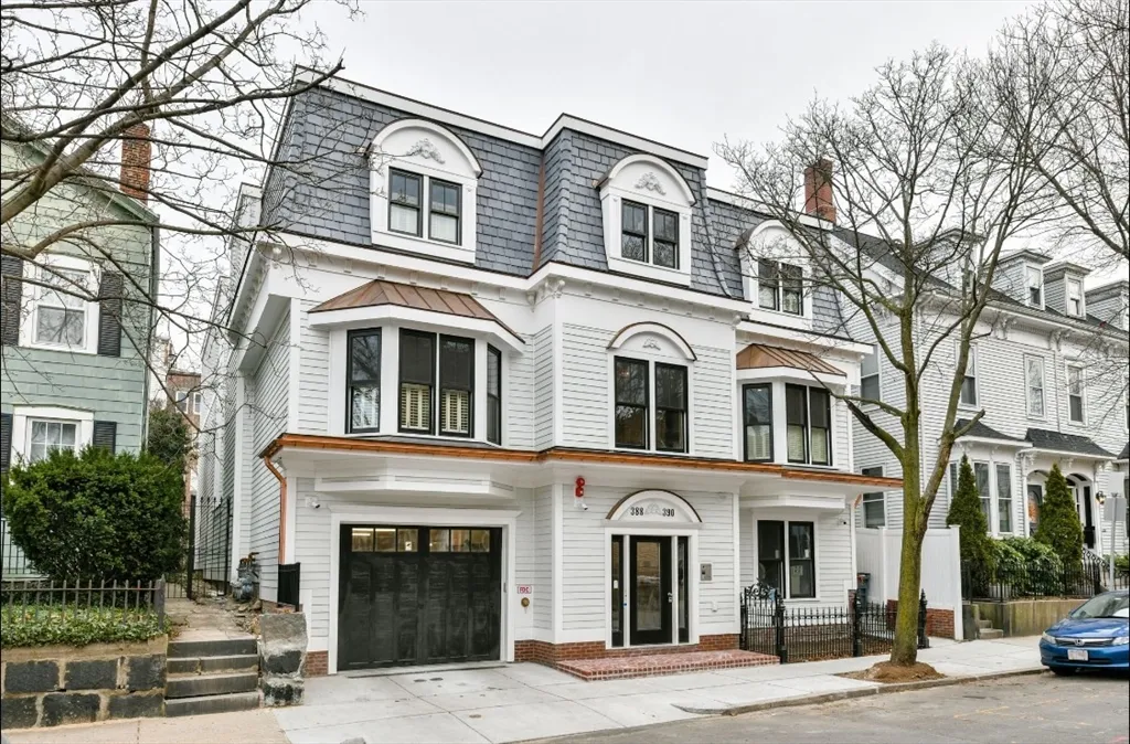 2 bed, 2 bath apartment for rent at 388 West Fourth St Unit 1, South Boston — photo 21 of 22