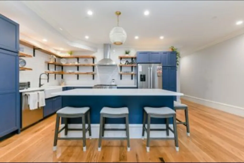 2 bed, 2 bath apartment for rent at 388 West Fourth St Unit 1, South Boston — photo 4 of 22
