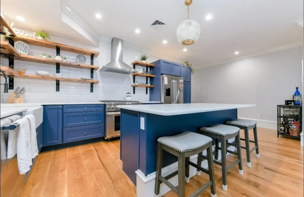 2 bed, 2 bath apartment for rent at 388 West Fourth St Unit 1, South Boston — photo 5 of 22