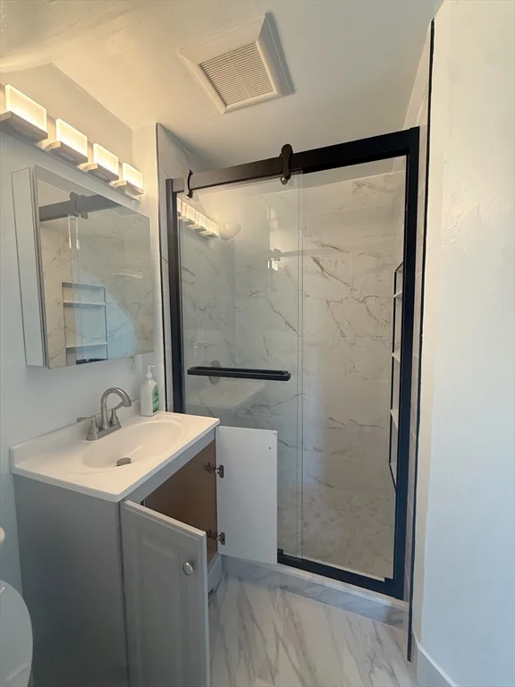 2 bed, 1 bath apartment for rent at 3886-3888 Washington St Unit 3, Roslindale — photo 13 of 14