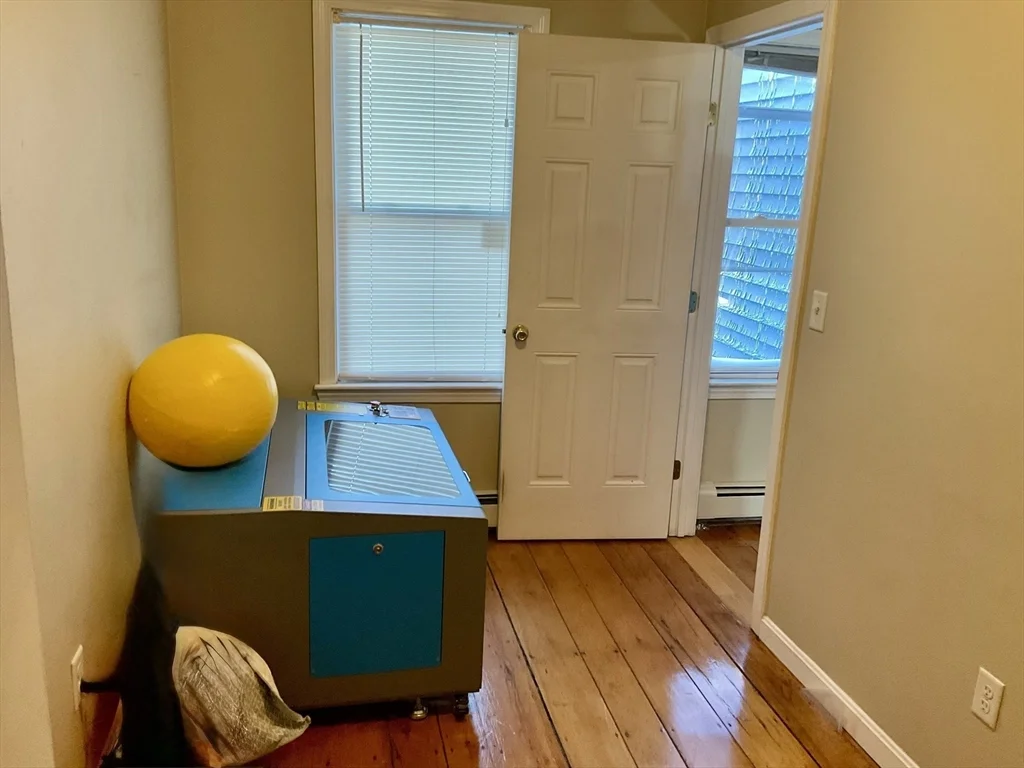 2 bed, 1 bath apartment for rent at 389 Bunker Hill St Unit 1, Charlestown — photo 12 of 18