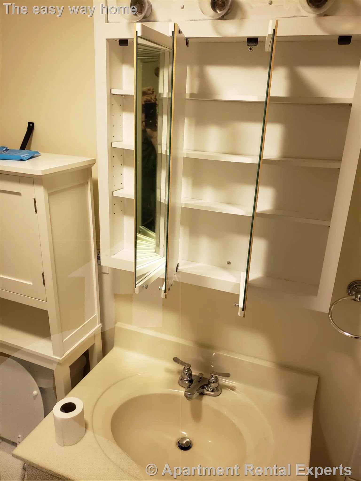 2 bed, 1 bath apartment for rent at 389 Columbia St Unit 2, Inman Square — photo 7 of 8