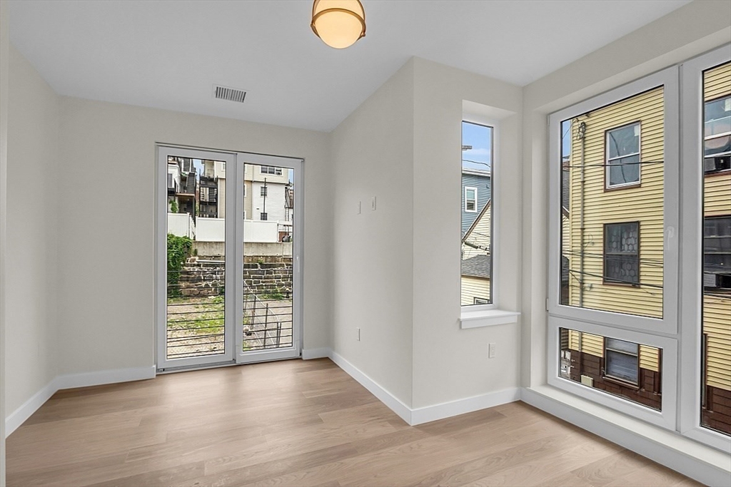 2 bed, 2 bath apartment for rent at 389 Sumner Unit 202, East Boston — photo 9 of 19