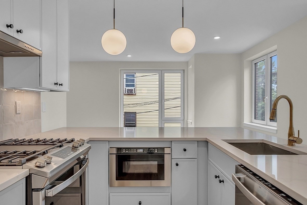 2 bed, 2 bath apartment for rent at 389 Sumner Unit 202, East Boston — photo 4 of 19
