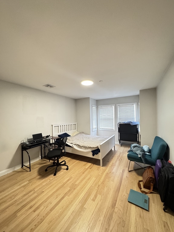 2 bed, 1 bath apartment for rent at 389 W Broadway Unit 1, South Boston — photo 9 of 14