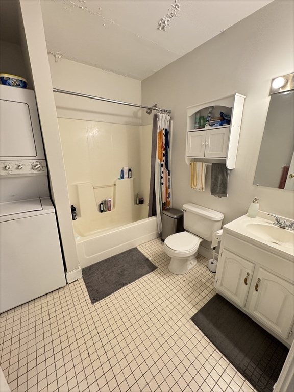 2 bed, 1 bath apartment for rent at 389 W Broadway Unit 1, South Boston — photo 4 of 14