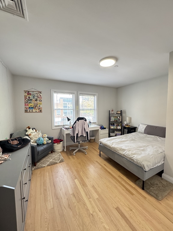 2 bed, 1 bath apartment for rent at 389 W Broadway Unit 1, South Boston — photo 7 of 14
