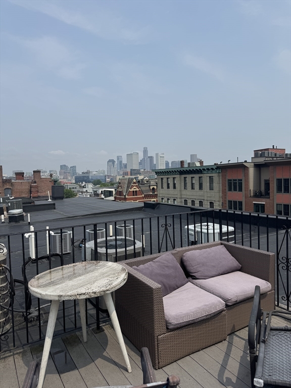 2 bed, 1 bath apartment for rent at 389 W Broadway Unit 1, South Boston — photo 14 of 14