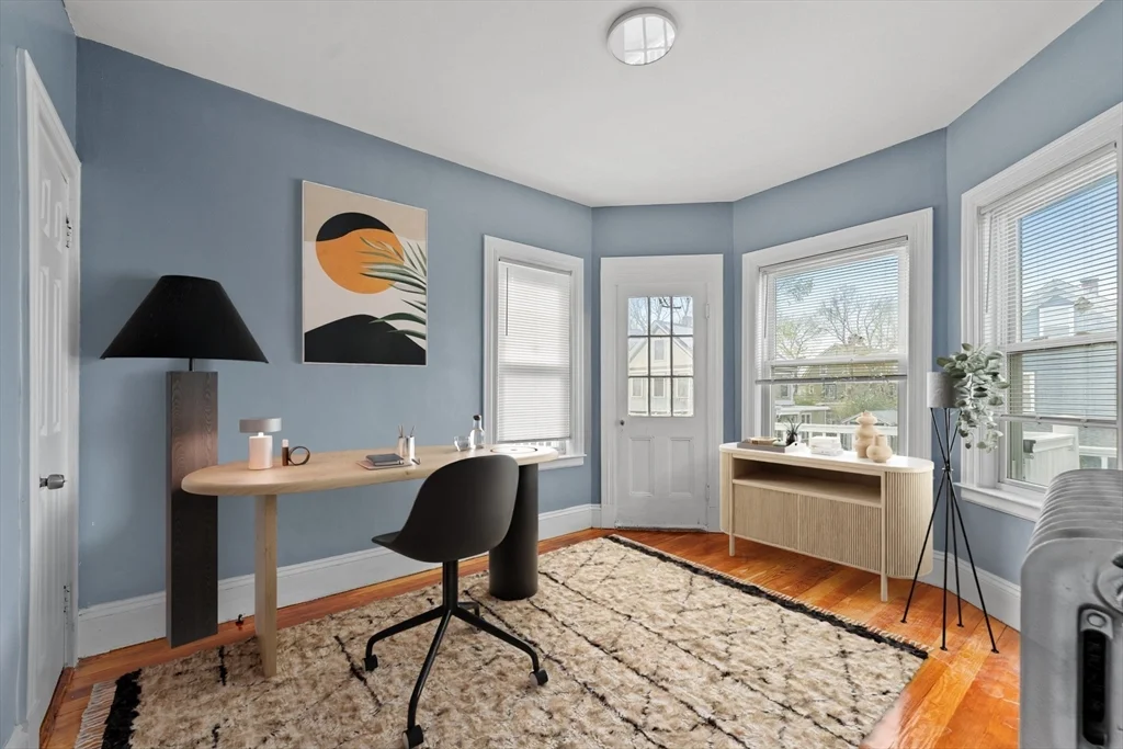 3 bed, 2 bath apartment for rent at 38A Mather Unit A, Boston — photo 8 of 18