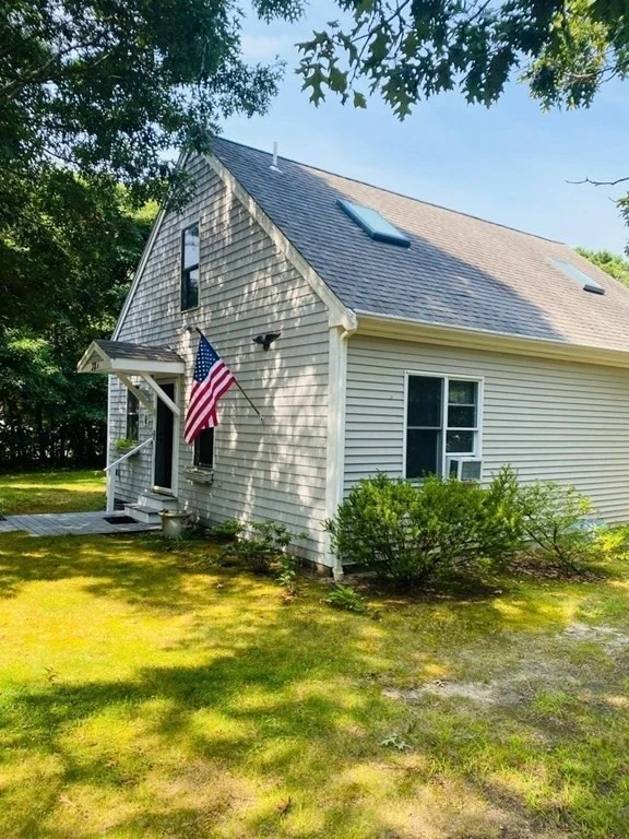 2 bed, 2 bath apartment for rent at 38A Russell Rd, Mashpee — photo 2 of 15