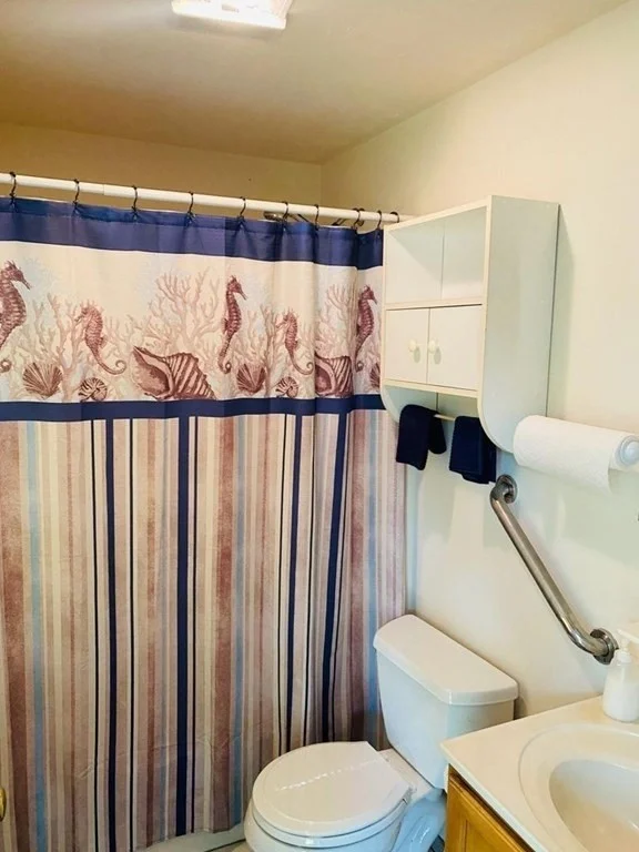 2 bed, 2 bath apartment for rent at 38A Russell Rd, Mashpee — photo 7 of 15