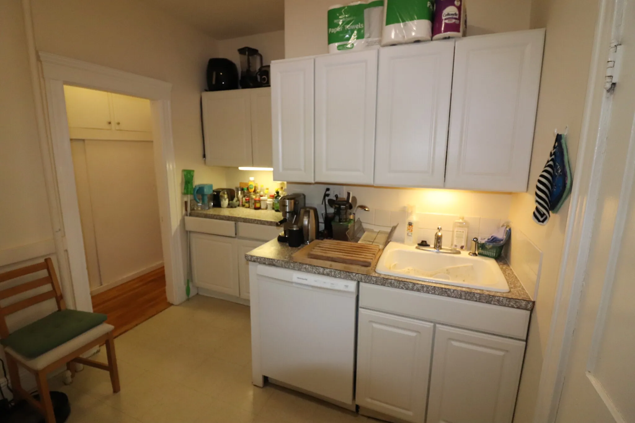 2 bed, 1 bath apartment for rent at 38A Saint Paul St Unit 01, Coolidge Corner — photo 12 of 15