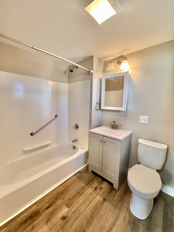 2 bed, 1 bath apartment for rent at 38R Millett St Unit 1, Gloucester — photo 5 of 14