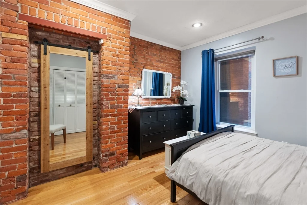 1 bed, 1 bath apartment for rent at 38RA Charter St Unit 2, North End — photo 14 of 18
