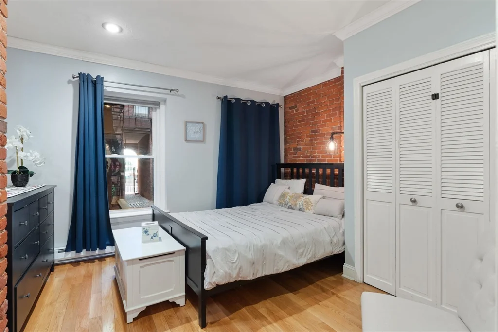 1 bed, 1 bath apartment for rent at 38RA Charter St Unit 2, North End — photo 13 of 18