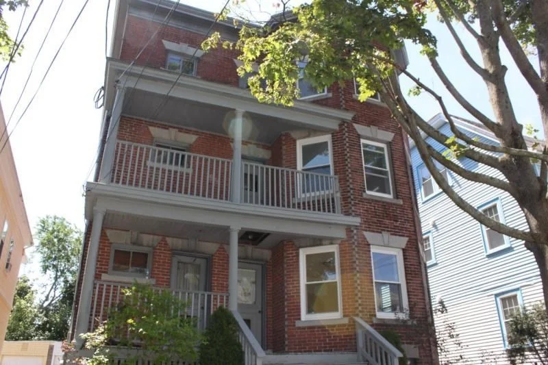 3 bed, 1 bath apartment for rent at 39-41 Cedar St Unit 3, Salem — photo 1 of 10