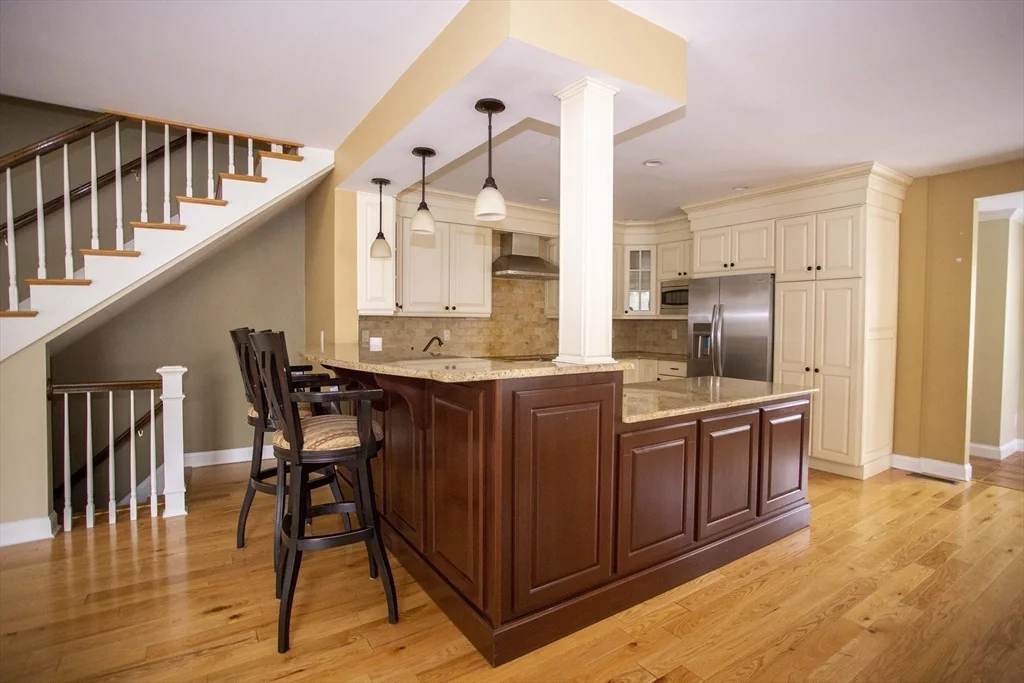 2 bed, 2.5 bath apartment for rent at 39-41 Crescent St Unit 1, Wakefield — photo 5 of 23