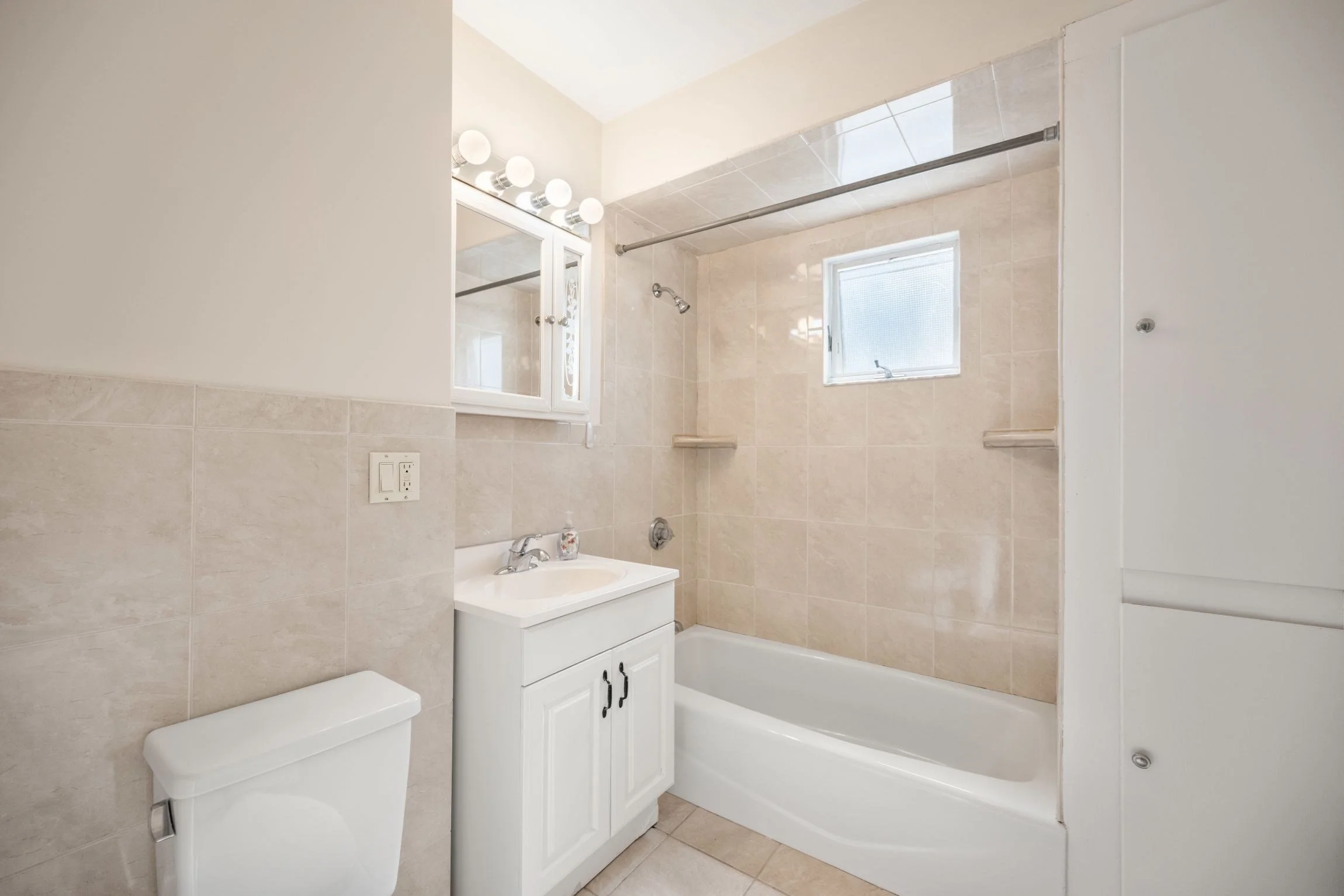 2 bed, 1 bath apartment for rent at 39-41 Thorndike St Unit 39, East Arlington — photo 18 of 26