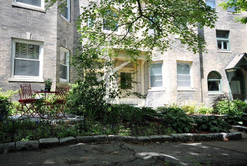 3 bed, 1 bath apartment for rent at 39 Addington Rd Unit 3, Aspinwall Hill — photo 13 of 14
