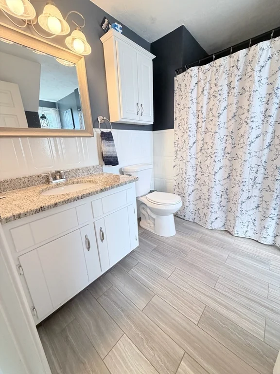 2 bed, 1 bath apartment for rent at 39 Bellwood Cir Unit 39, Bellingham — photo 9 of 12