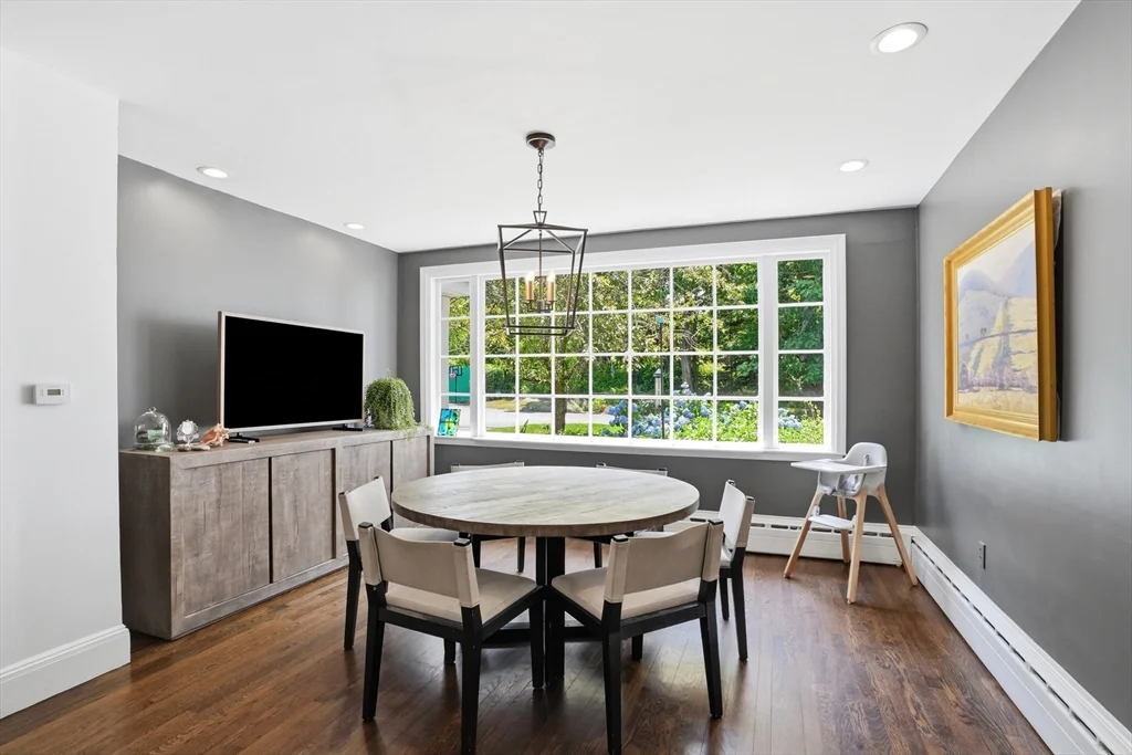 4 bed, 3 bath apartment for rent at 39 Black Horse Ln Unit 39, Cohasset — photo 7 of 37
