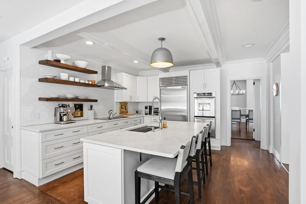 4 bed, 3 bath apartment for rent at 39 Black Horse Ln Unit 39, Cohasset — photo 5 of 37