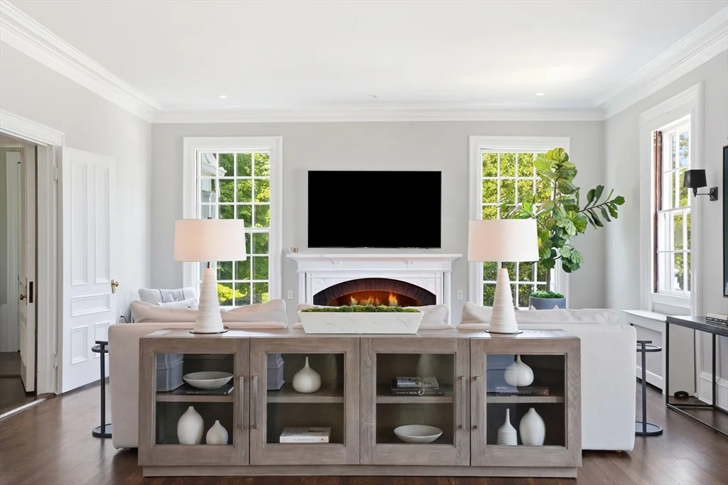 4 bed, 3 bath apartment for rent at 39 Black Horse Ln Unit 39, Cohasset — photo 10 of 37