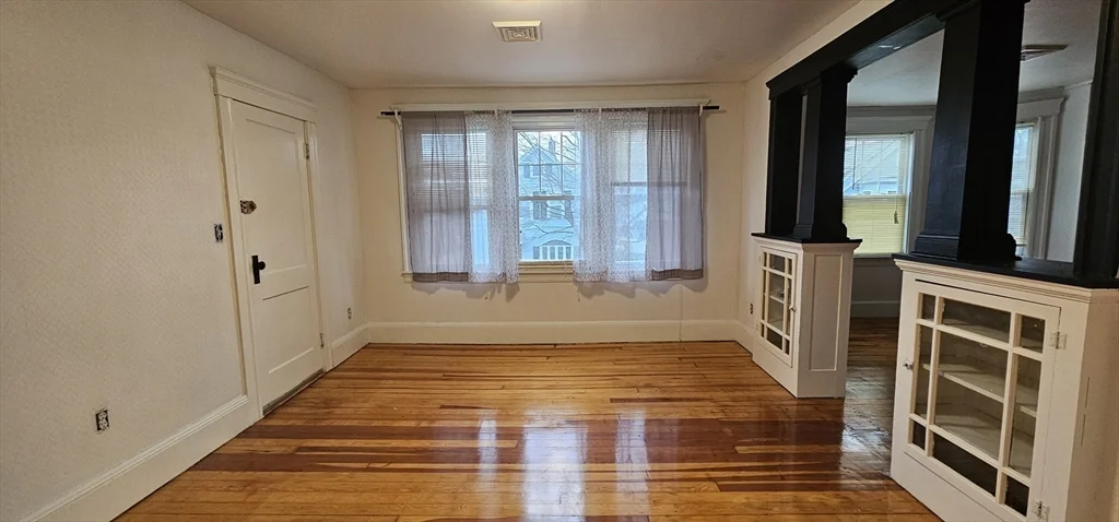 2 bed, 1 bath apartment for rent at 39 Brook St Unit 2, Webster — photo 3 of 8